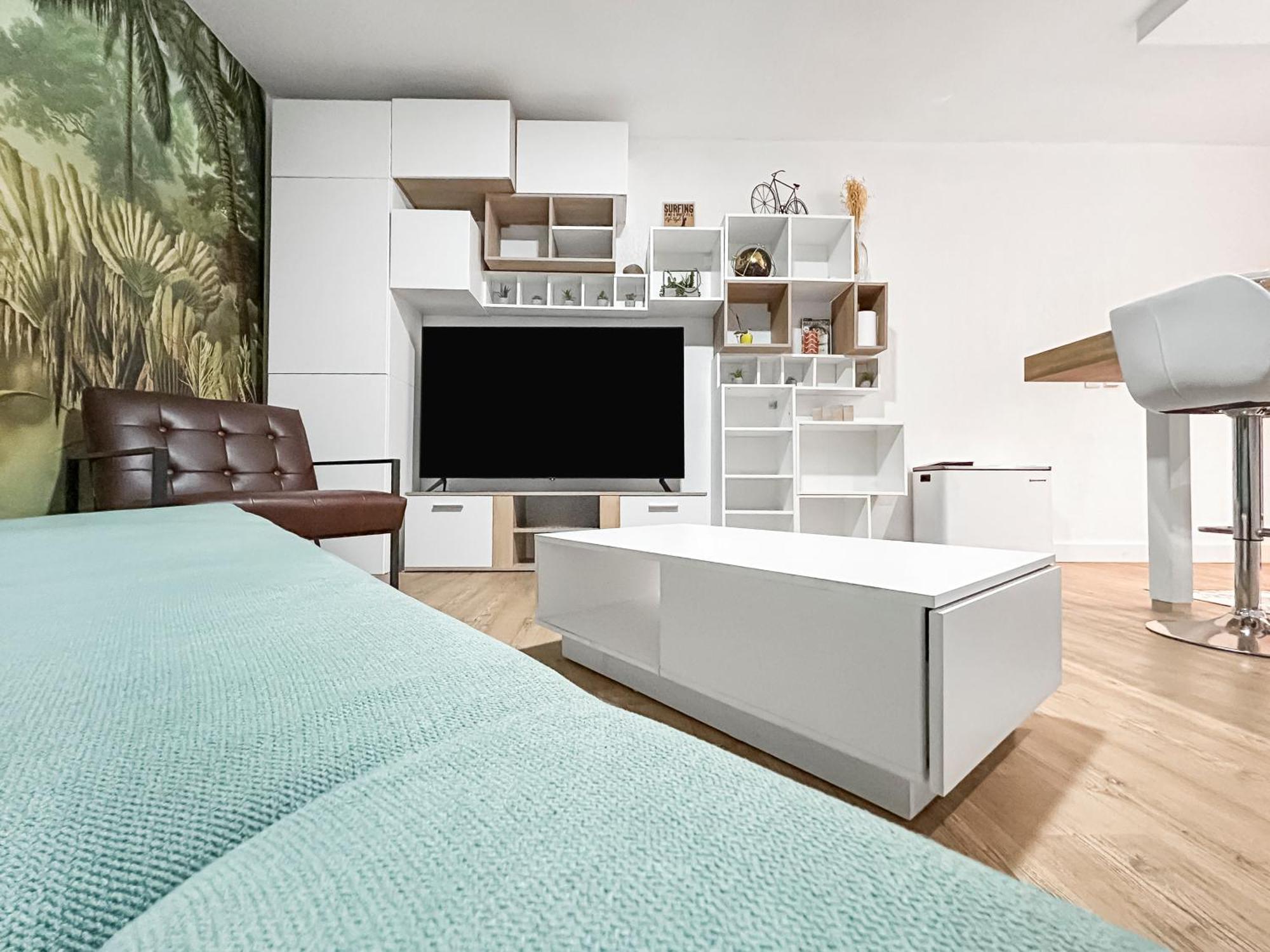 Balcon, Parking, Piscine Et Clim' A 2 Pas Du Port Santa Lucia Apartment Saint-Raphael  Ngoại thất bức ảnh